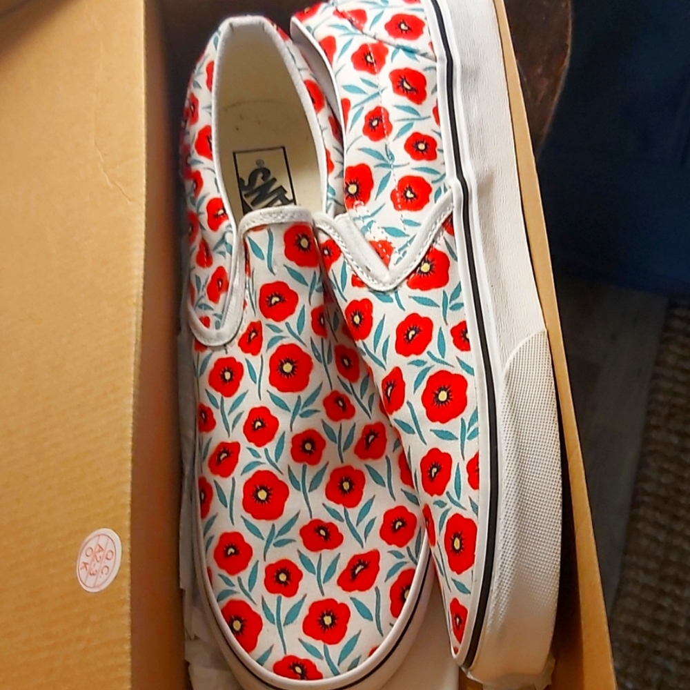 NEW Vans with Poppies